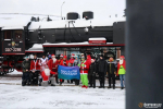 В Петербурге прошел велопарад Дедов Морозов. Снег не помешал