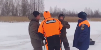 Все также выходят на лед. В Ленобласти спасатели продолжают беседы с бесстрашными рыбаками - 47 новостей