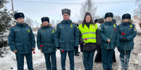 Сотрудники территориальных подразделений Главного управления МЧС России по Ленинградской области приняли участие в памятных акциях, посвящённых окончательному снятию блокады Ленинграда - ГУ МЧС ЛО