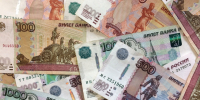 В Кингисеппе приставы помогли работнице аптеки получить долг по зарплате - Online47.Ru