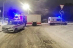 Со льда в Петербурге увезли мужчину с травмами. Его видели на мосту