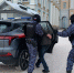 Росгвардейцы тренировались обезвреживать условных преступников и освобождать заложников в Екатерининском дворце - 47Channel.Ru