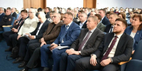 Сергей Яхнюк оценил стабильность Лужского района и призвал работать с обращениями граждан - Online47.Ru