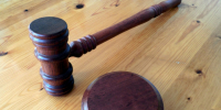 Суд в Петербурге отправил ранее пропавшего подростка из Янино под домашний арест - Online47.Ru