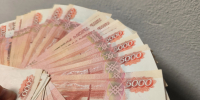 В Тихвине полиция разобралась, кому из экс-супругов владеть деньгами из шкафа - 47 новостей