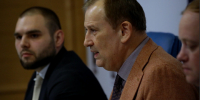 Ленобласть готова проводить «Бессмертный полк» очно, но с допмерами безопасности — Александр Дрозденко - Online47.Ru