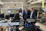 Александр Дрозденко показал министру экономического развития Максиму Решетникову Мультицентр во Всеволожске