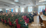 В военкомате Ленобласти проводили в армию 1,5 тыс. новобранцев