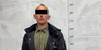 Мужчину с двумя свертками задержали на улице Пилотов в Петербурге - 47Channel.Ru