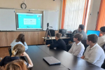 Ленинградские школьники учились распознавать уловки телефонных мошенников