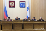 Губернатор Ленобласти проводит встречу с депутатами Заксобрания