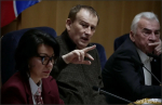 В Доме правительства Ленобласти проходит встреча Александра Дрозденко с депутатами Законодательного собрания 47-го региона