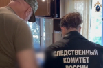 Тела двух сестер нашли в квартире в Петербурге. Предполагаемый убийца мог улететь
