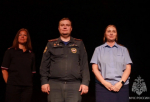 Сотрудники экстренных служб напомнили детям о правилах безопасных каникул