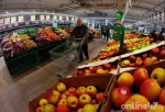 Росстат: за неделю огурцы подешевели почти на 9%
