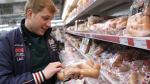 Маркировку продуктов в России планируют дополнить информацией о сахаре, соли и трансжирах