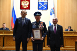 Губернатор Ленобласти вручил награды выдающимся землякам