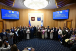 Губернатор Ленобласти вручил награды выдающимся землякам