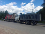 Во Всеволожском районе инспекторы проверили соблюдение правил транспортирования отходов.