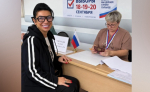 Вице-губернатор Анна Данилюк проголосовала в заключительный день выборов
